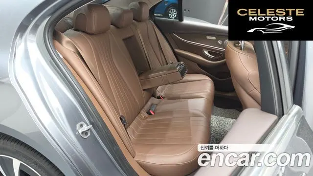 MERCEDES BENZ E-Classe W213 E300e Exclusive 2019 — photo 16 sur 33