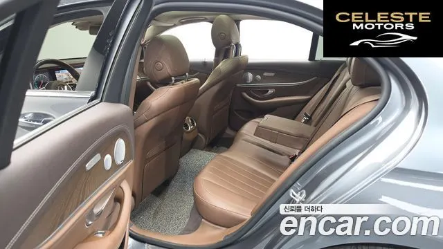 MERCEDES BENZ E-Classe W213 E300e Exclusive 2019 — photo 17 sur 33