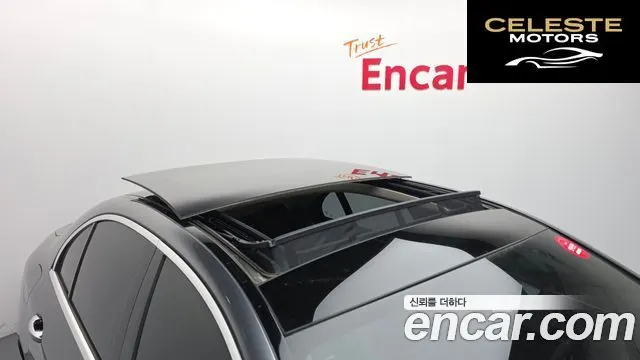 MERCEDES BENZ E-Classe W213 E300e Exclusive 2019 — photo 26 sur 33