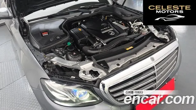 MERCEDES BENZ E-Classe W213 E300e Exclusive 2019 — photo 6 sur 33