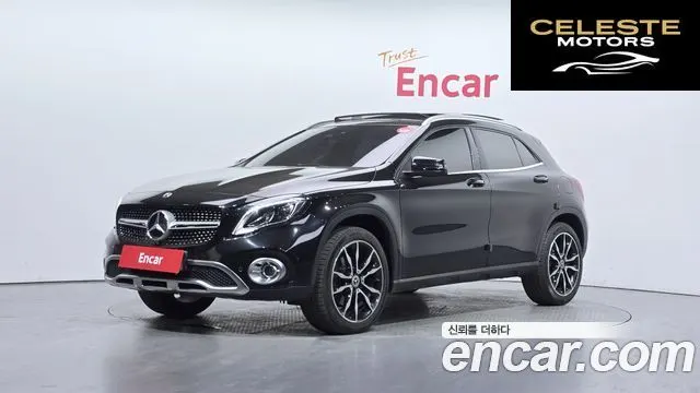 MERCEDES BENZ GLA-Classe X156 GLA250 4MATIC 2018 — photo 1 sur 30