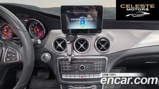 MERCEDES BENZ GLA-Classe X156 GLA250 4MATIC 2018 — photo 20 sur 30