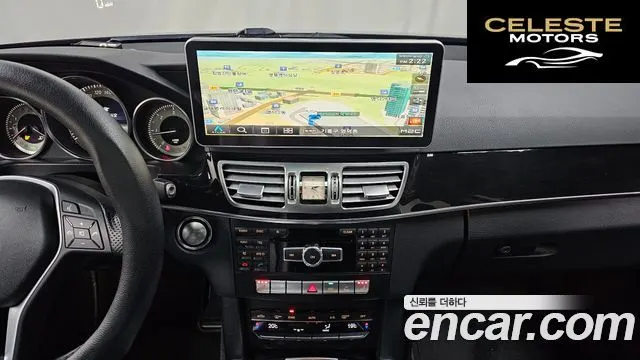 MERCEDES BENZ E-Classe W212 E220 Avantgarde Sport 2015 — photo 15 sur 20