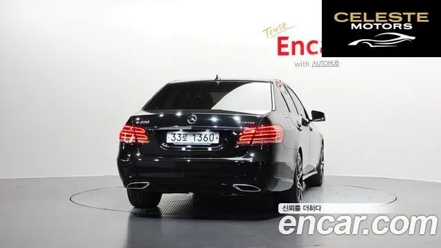 MERCEDES BENZ E-Classe W212 E220 Avantgarde Sport 2015 — photo 4 sur 20