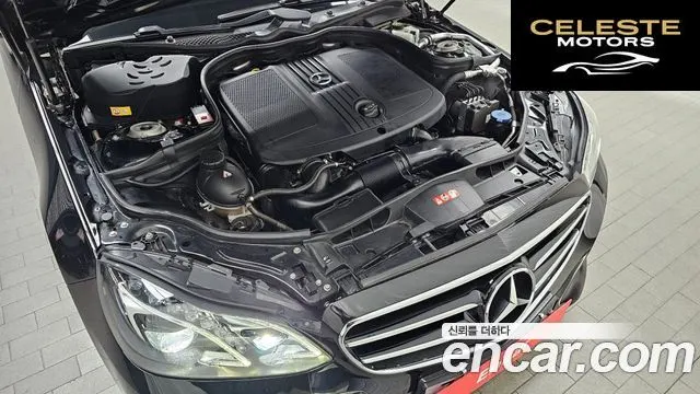 MERCEDES BENZ E-Classe W212 E220 Avantgarde Sport 2015 — photo 6 sur 20