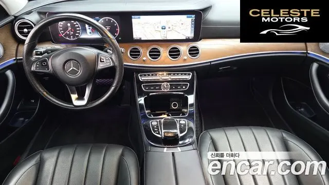 MERCEDES BENZ E-Classe W213 E300 4MATIC Exclusive 2018 — photo 10 sur 36