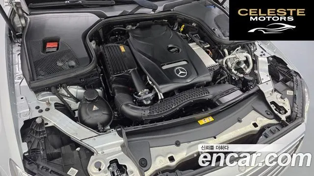 MERCEDES BENZ E-Classe W213 E300 4MATIC Exclusive 2017 — photo 6 sur 26