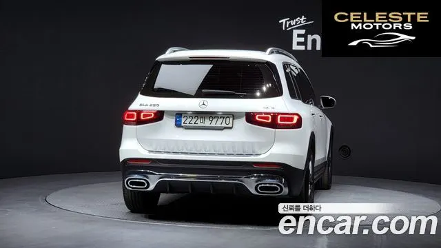 MERCEDES BENZ GLB-Classe X247 GLB250 4MATIC 2021 — photo 4 sur 34