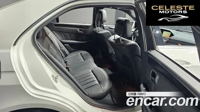 MERCEDES BENZ E-Classe W212 E300 Avantgarde 2014 — photo 11 sur 20