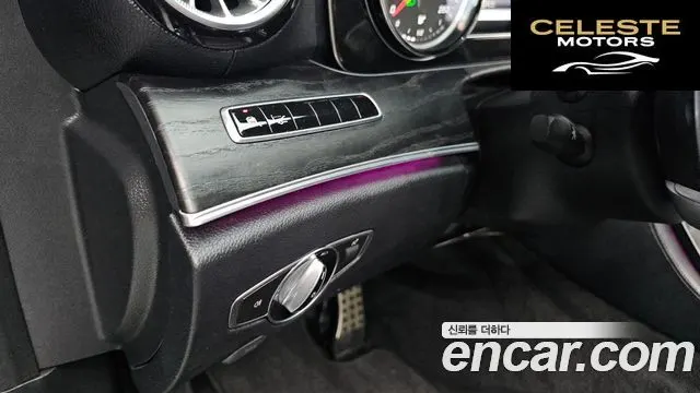 MERCEDES BENZ E-Classe W213 E220d Cabriolet 2019 — photo 16 sur 20
