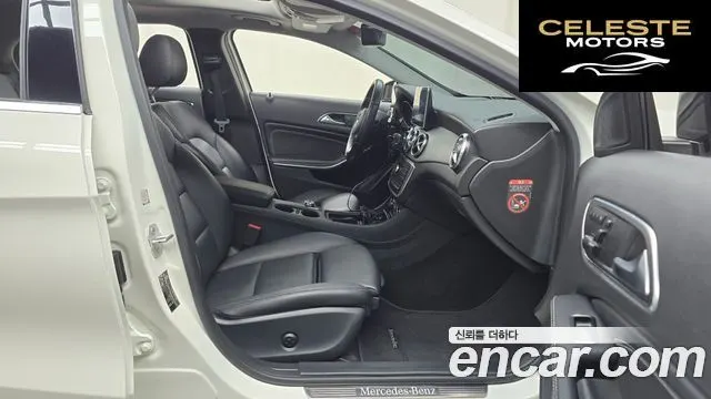 MERCEDES BENZ GLA-Classe X156 GLA200 d 4MATIC 2016 — photo 11 sur 20
