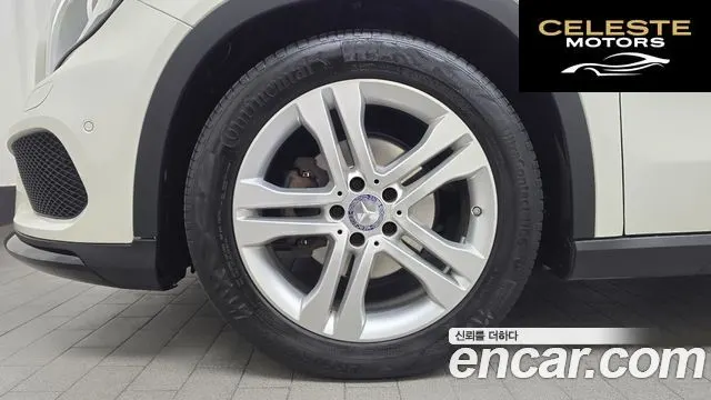 MERCEDES BENZ GLA-Classe X156 GLA200 d 4MATIC 2016 — photo 5 sur 20