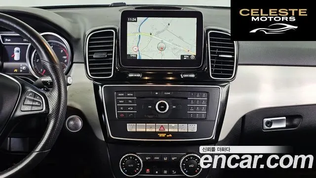 MERCEDES BENZ GLE-Classe W166 GLE350 d 4MATIC 2018 — photo 14 sur 20