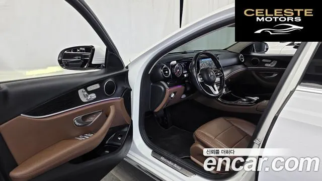 MERCEDES BENZ E-Classe W213 E220d Avantgarde 2019 — photo 12 sur 41