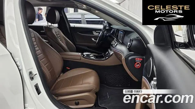 MERCEDES BENZ E-Classe W213 E220d Avantgarde 2019 — photo 16 sur 41