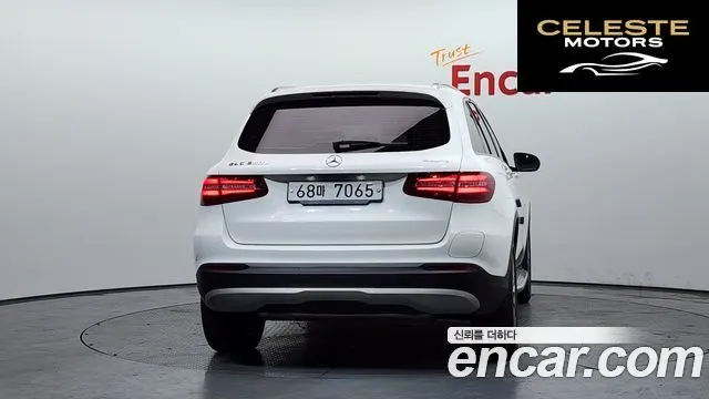 MERCEDES BENZ GLC-Classe X253 GLC350e 4MATIC 2019 — photo 4 sur 34