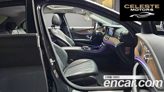 MERCEDES BENZ E-Classe W213 E220d Exclusive 2017 — photo 17 sur 30