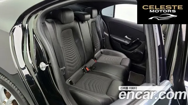 MERCEDES BENZ A-Classe W177 A220 Berline 2020 — photo 17 sur 30