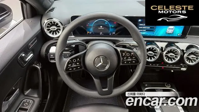 MERCEDES BENZ A-Classe W177 A220 Berline 2020 — photo 19 sur 30