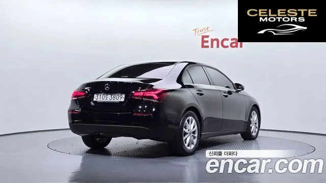 MERCEDES BENZ A-Classe W177 A220 Berline 2020 — photo 2 sur 30