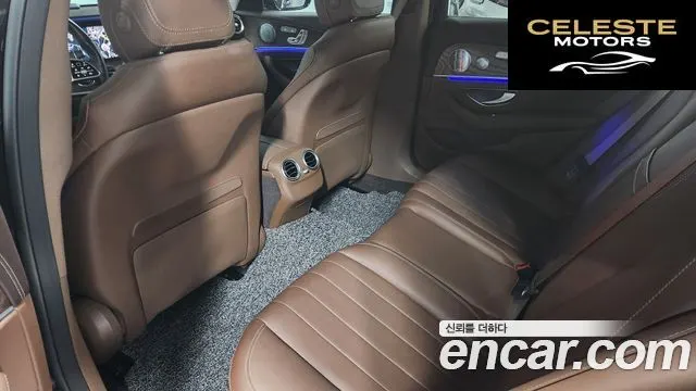 MERCEDES BENZ E-Classe W213 E300 4MATIC Exclusive 2020 — photo 10 sur 26