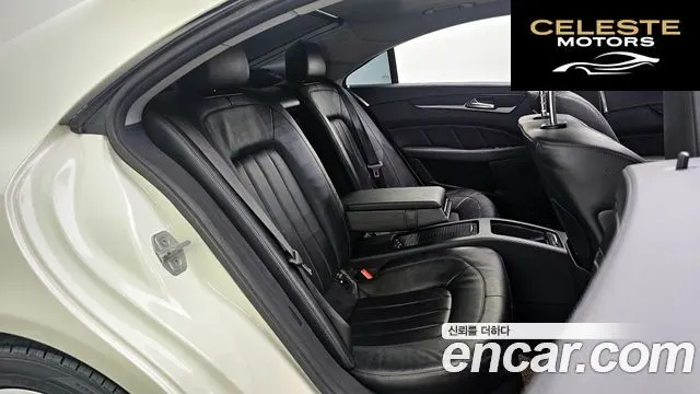MERCEDES BENZ CLS-Classe W218 CLS350 2012 — photo 11 sur 20