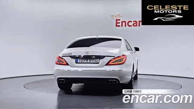 MERCEDES BENZ CLS-Classe W218 CLS350 2012 — photo 4 sur 20