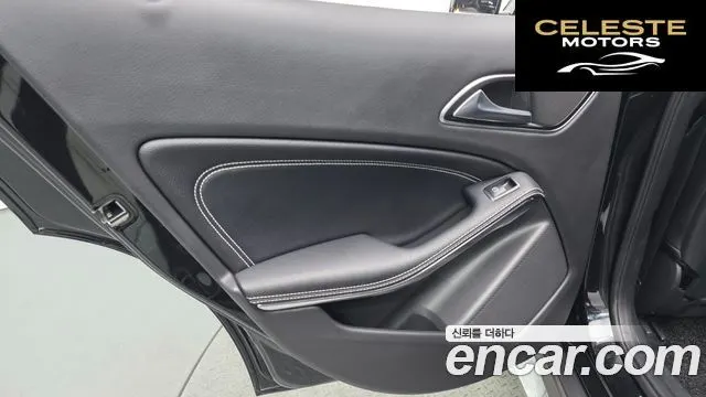 MERCEDES BENZ GLA-Classe X156 GLA250 4MATIC 2018 — photo 15 sur 30