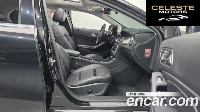 MERCEDES BENZ GLA-Classe X156 GLA250 4MATIC 2018 — photo 17 sur 30