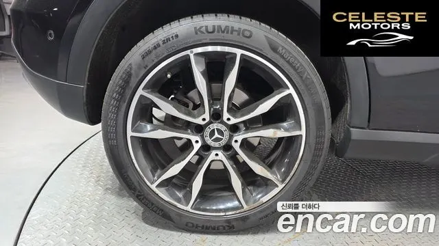 MERCEDES BENZ GLA-Classe X156 GLA250 4MATIC 2018 — photo 5 sur 30