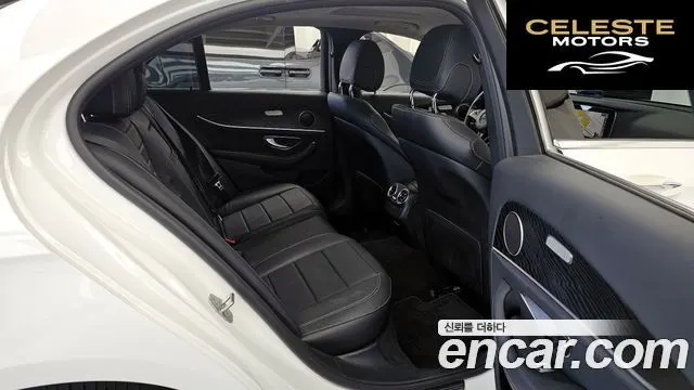 MERCEDES BENZ E-Classe W213 E200 Avantgarde 2018 — photo 18 sur 31