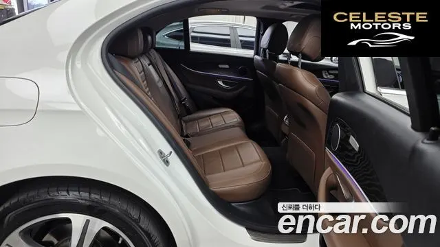 MERCEDES BENZ E-Classe W213 E220d Avantgarde 2019 — photo 17 sur 41