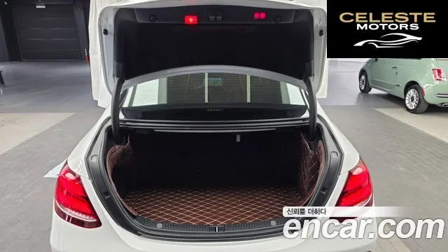 MERCEDES BENZ E-Classe W213 E220d Avantgarde 2019 — photo 25 sur 41