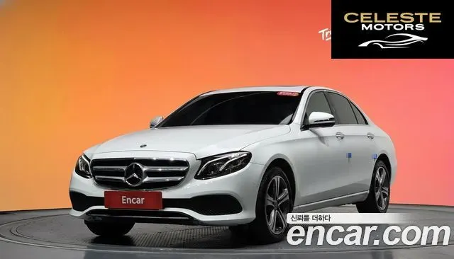 MERCEDES BENZ E-Classe W213 E220d Avantgarde 2019 — photo 35 sur 41