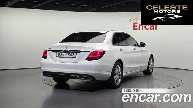 MERCEDES BENZ C-Classe W205 C220 d Avantgarde 2019 — photo 2 sur 26