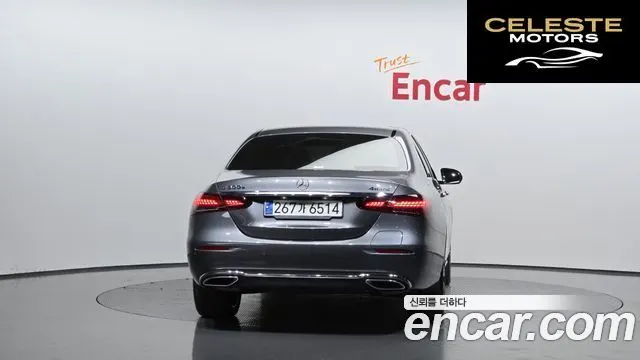 MERCEDES BENZ E-Classe W213 E300e 4MATIC Exclusive 2023 — photo 4 sur 30