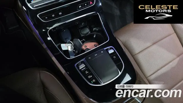 MERCEDES BENZ E-Classe W213 E250 Avantgarde 2022 — photo 33 sur 39