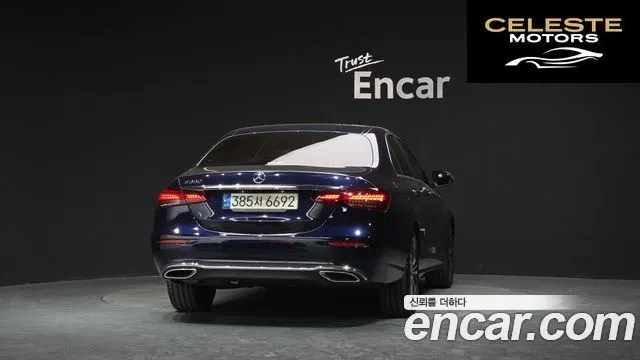 MERCEDES BENZ E-Classe W213 E250 Avantgarde 2022 — photo 4 sur 39
