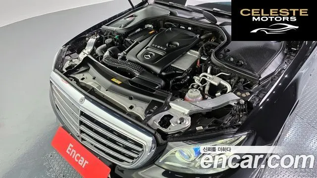 MERCEDES BENZ E-Classe W213 E300e Exclusive 2019 — photo 6 sur 33