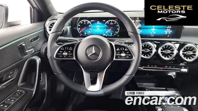 MERCEDES BENZ A-Classe W177 A220 Berline 2022 — photo 18 sur 30