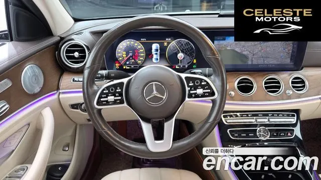 MERCEDES BENZ E-Classe W213 E300 4MATIC Exclusive 2019 — photo 18 sur 34