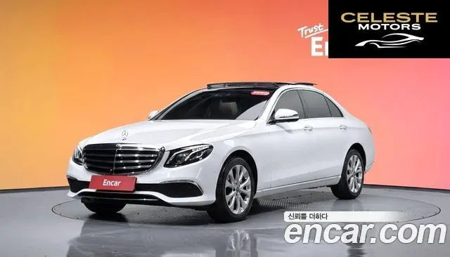 MERCEDES BENZ E-Classe W213 E300 4MATIC Exclusive 2019 — photo 34 sur 34