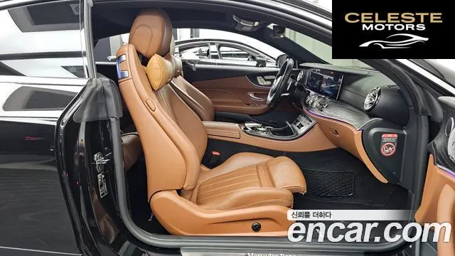 MERCEDES BENZ E-Classe W213 E220d Coupé 2017 — photo 11 sur 20