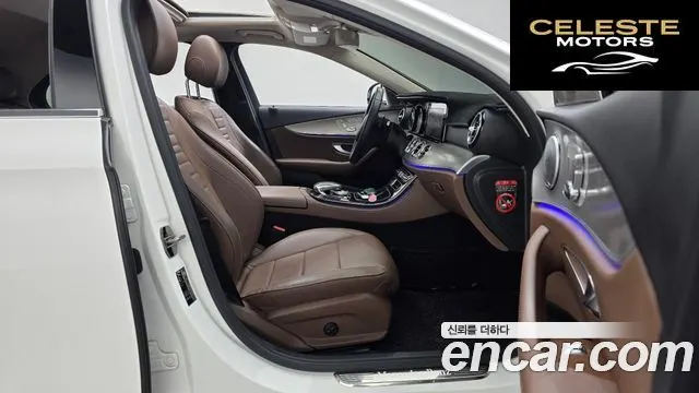 MERCEDES BENZ E-Classe W213 E200 Avantgarde 2018 — photo 16 sur 32