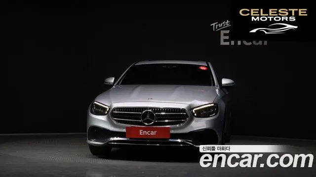 MERCEDES BENZ E-Classe W213 E250 Avantgarde 2022 — photo 3 sur 20