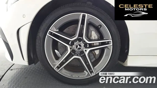 MERCEDES BENZ CLS-Classe C257 CLS300d 4MATIC 2022 — photo 4 sur 34