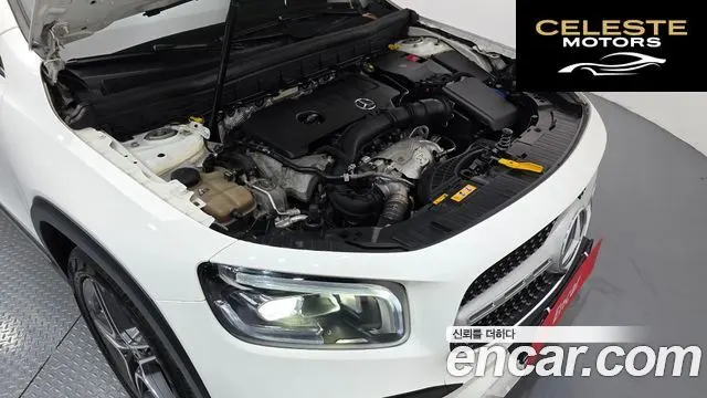 MERCEDES BENZ GLB-Classe X247 GLB250 4MATIC 2020 — photo 6 sur 26