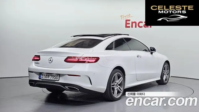 MERCEDES BENZ E-Classe W213 E220d Coupé 2017 — photo 2 sur 31