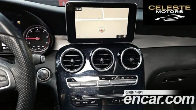 MERCEDES BENZ GLC-Classe X253 GLC220 d 4MATIC 2017 — photo 16 sur 20