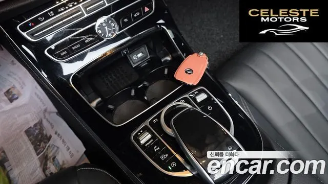 MERCEDES BENZ E-Classe W213 E220d 4MATIC Exclusive 2020 — photo 17 sur 20